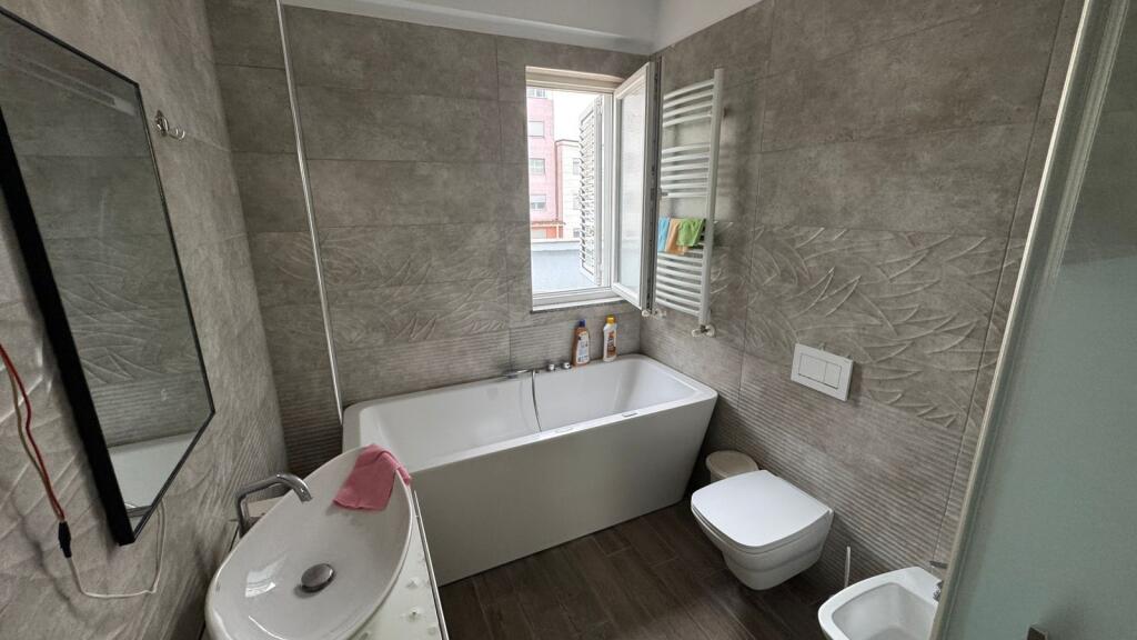 Rent, Penthouse 2+1+veranda, Fresk!
