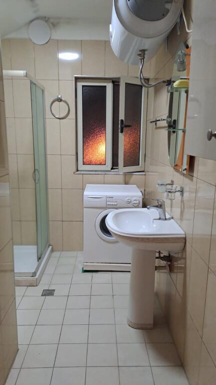 🏡Jepet me qera hyrja 1+1 te 21 Dhjetori 500 €!