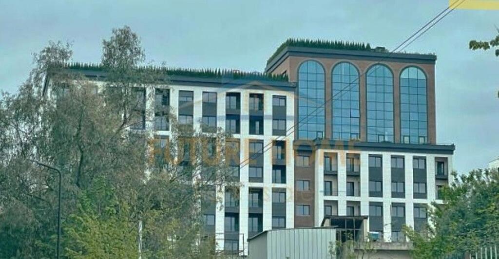Shitet – Apartament 2+1+2, Kompleksi Henke (përballë “Amerikani 3”)