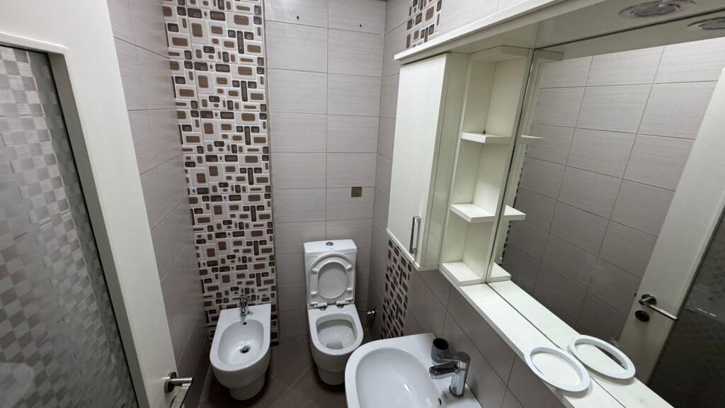 Rent, Penthouse 2+1+veranda, Fresk!
