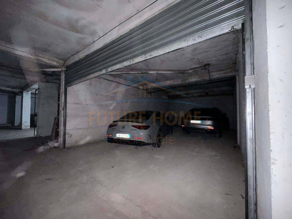 Qera , Apartament 2+1,Astir