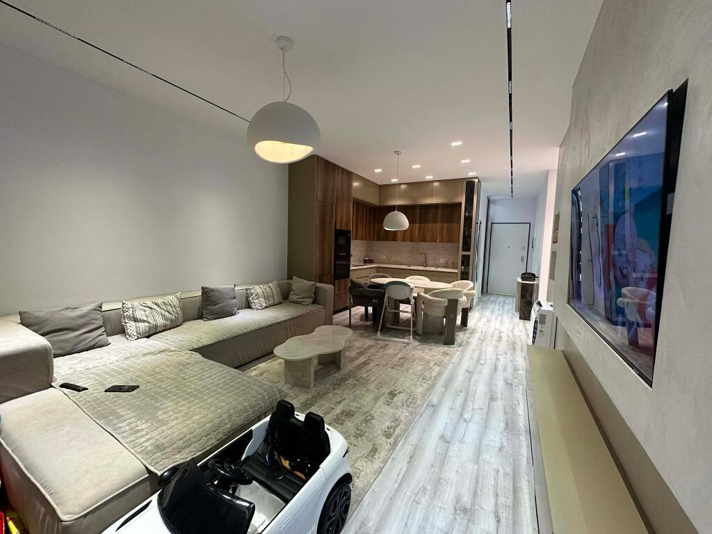 Apartment 2+1 for Sale – Emerald Center, 5 May
