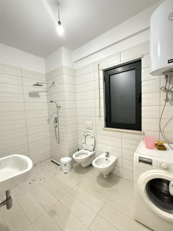 Jepet me qira apartament me qira 2+1+2 ne Astir!