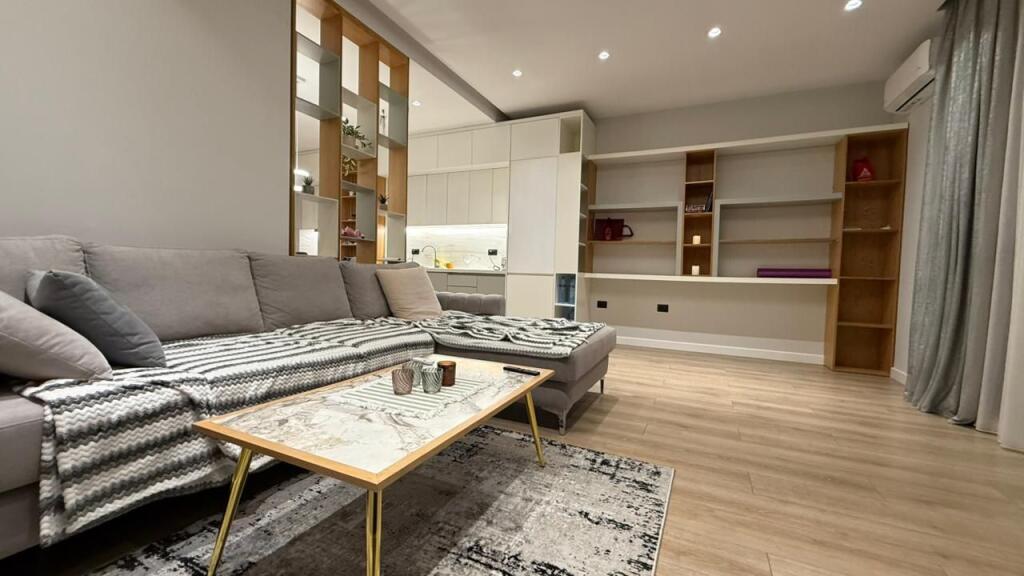 2+1 apartment for rent on Kosovarve Street!