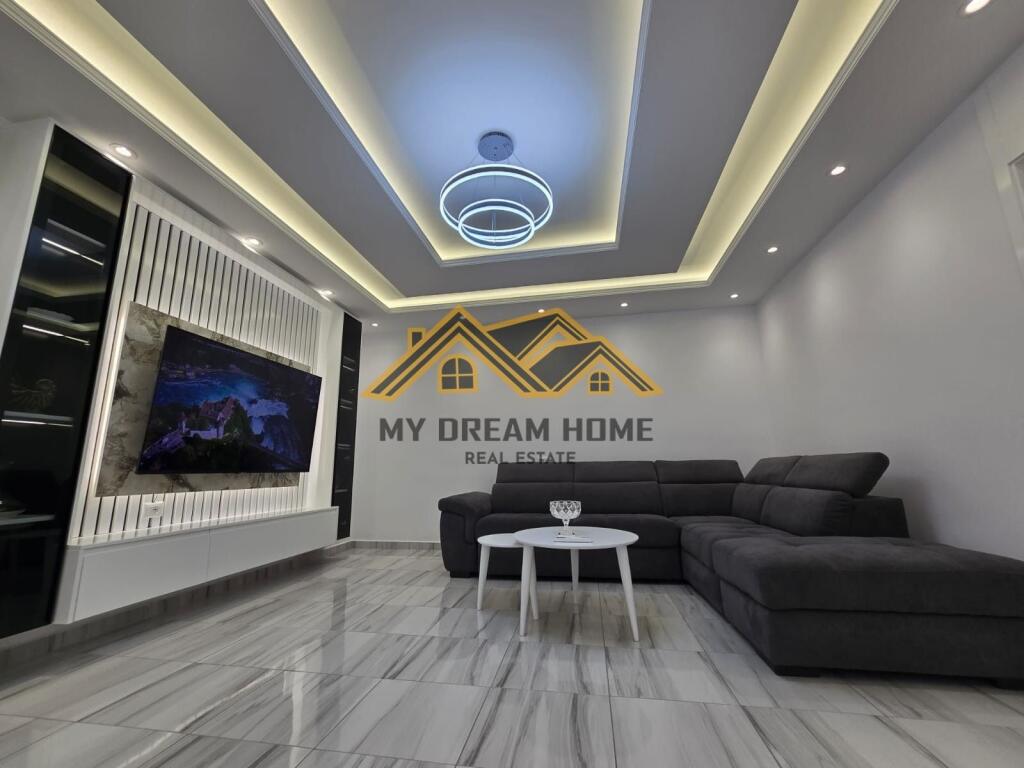 SUPER 2+1 APARTMENT FOR SALE NEAR SHKEMBI KAVAJES!