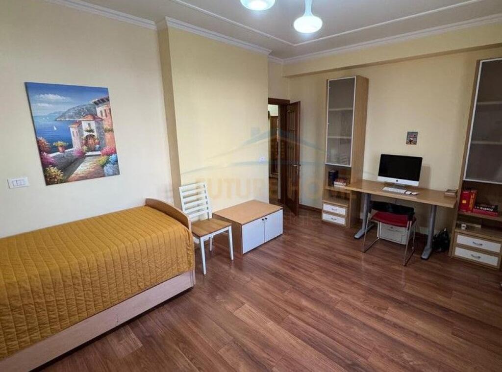 For sale, Apartment 2+1+2+Parking Space, Blloku