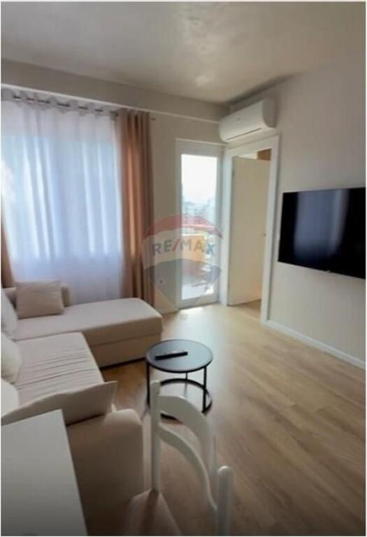 Apartament 1+1 per qira, Astir