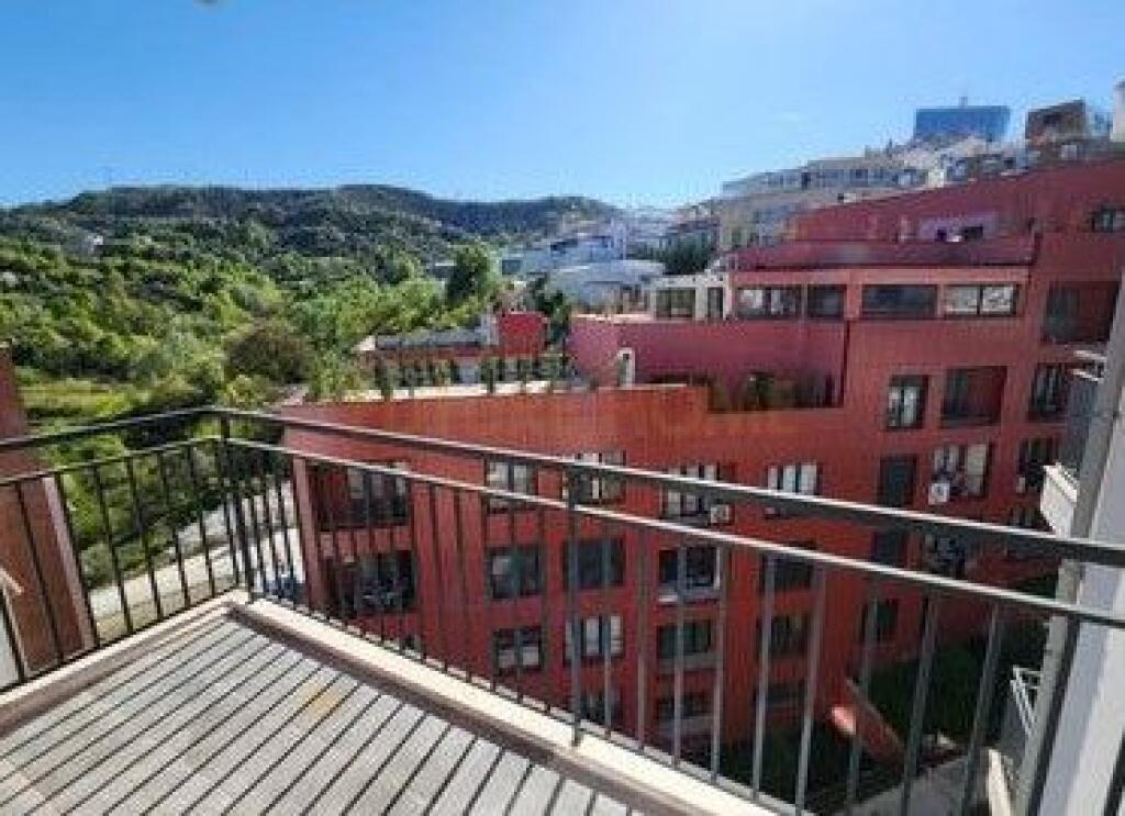 Qera, Apartament 2+1, Kodra E Diellit, Tiranë.
