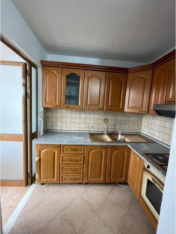 For sale, Apartment 1+1, Elbasanit Street, Tirana