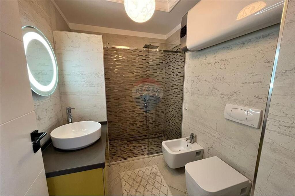 APARTAMENT 3+1+2 PER QIRA KOMPLEKSI MAGNET