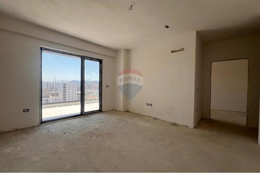 WE SELL 1+1 APARTMENT AVIATION FIELD!