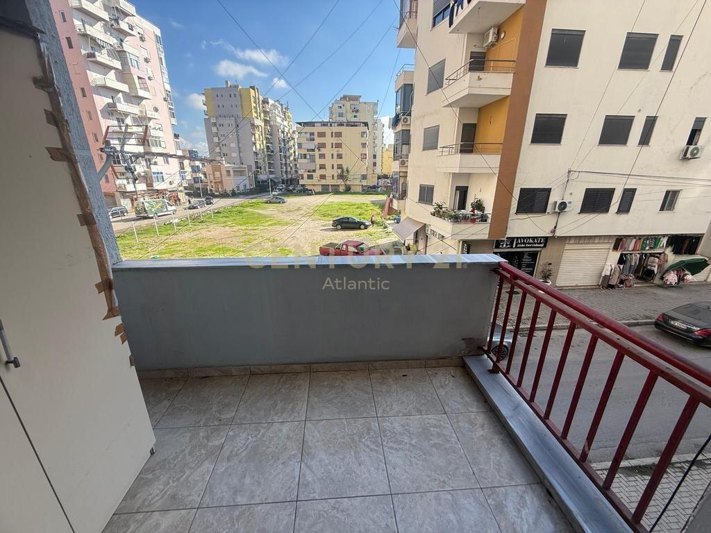 Apartment 2+1+2t + Garage For Sale at Railway Beach, Durres - 150000€ | 100 m²