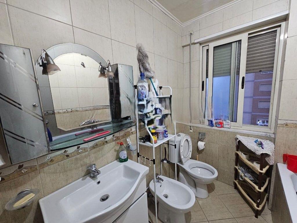 Kompleksi Vizion Plus, Jepet Me Qira 2+1 i Pershtatur + Post Parkimi I Perfshire!! 750 € /Muaj