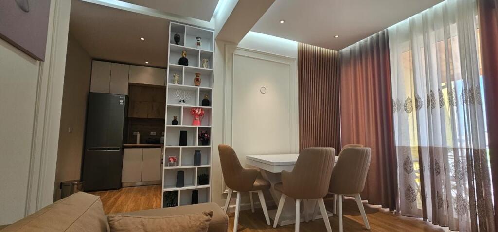 Apartament 1+1, Fusha Avaiacionit!