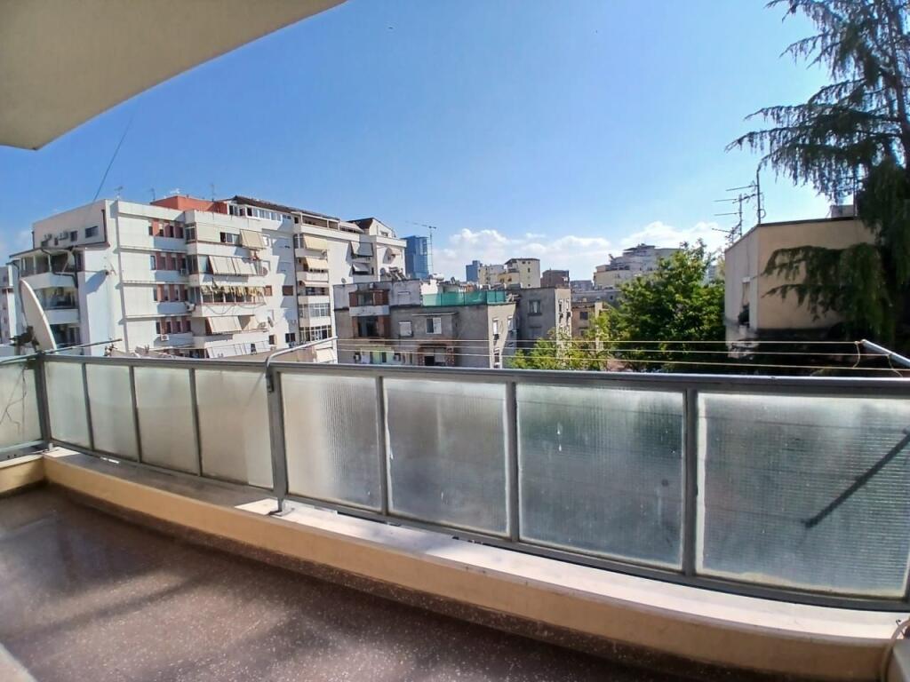 Appartamento 3+1+2 bagno +1 balcone in affitto  Mine peza