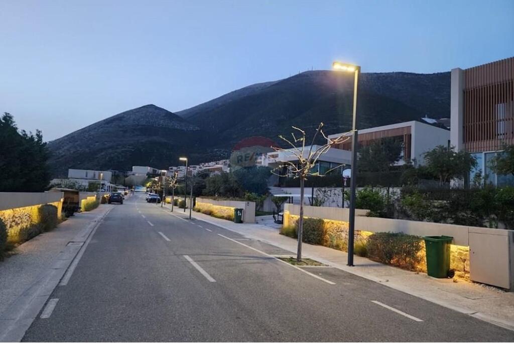 Apartment for sale 2+1 with yard in Green Coast!