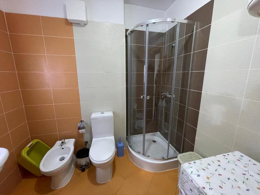 Apartament 1+1 tek St Trenit!