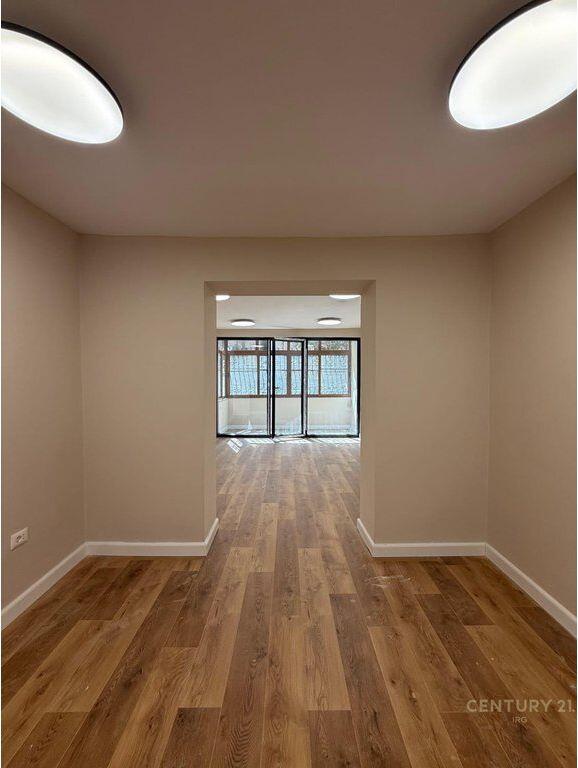 2+1 APARTMENT FOR SALE NEAR PETRO NINIT!