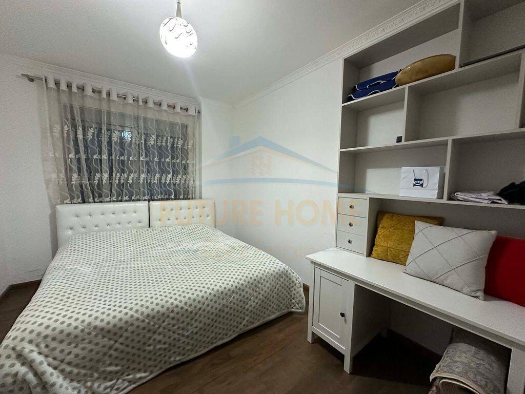 Qera , Apartament 2+1,Astir