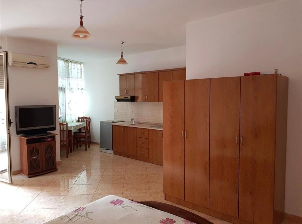 Studio apartment for rent in Vlore