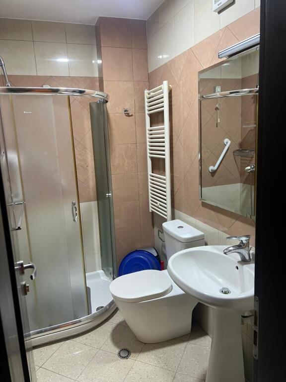 Apartament me qira -1+1 - Rr.Hoxha Tahsim - Farmacia 5