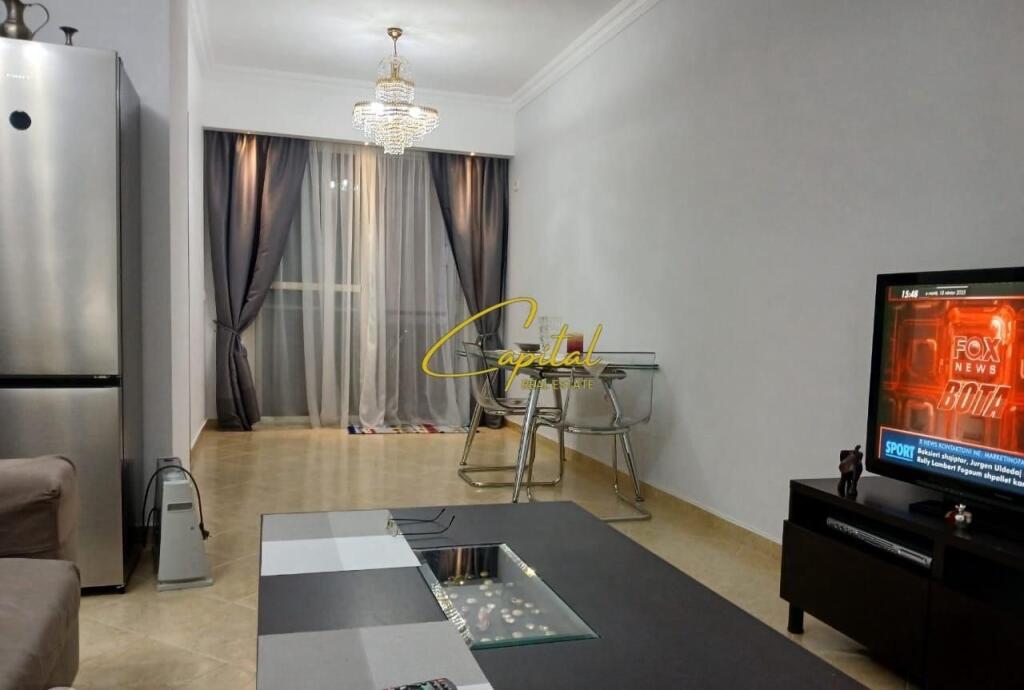 APARTAMENT ME QERA 2+1 FRESKU 520 EURO