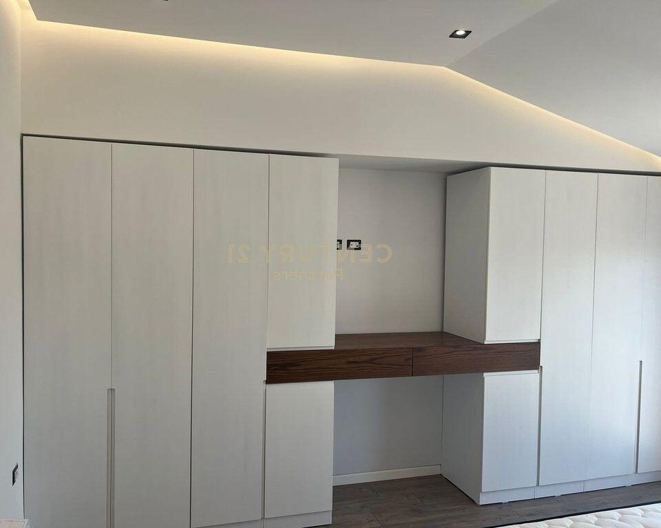 Apartament 2+1+2 me qira në Fresk – Kati i fundit papafingo .