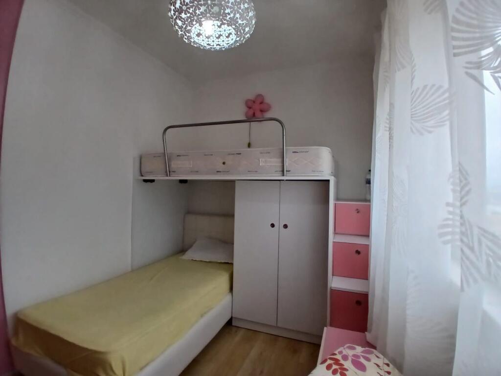 2+1, furnished in Ali Dem near the women's prison, 550 euros