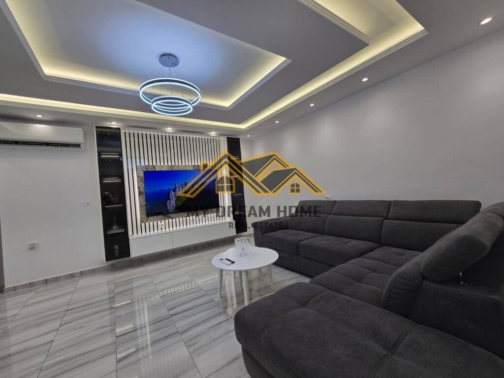 SUPER 2+1 APARTMENT FOR SALE NEAR SHKEMBI KAVAJES!