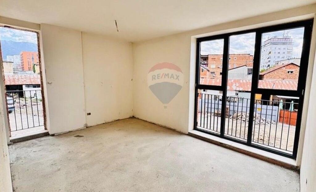 Appartamento 2+1 in vendita a Siri Kodra (530191025-251)