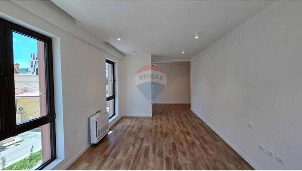 Office for Rent at Myslym Shyri!