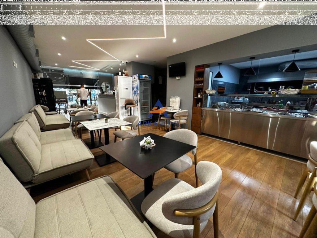 SHITET BIZNES 105M2 "TE KOMUNA E PARISIT" 27.000 EURO ( QERA MUJORE 750 EURO)
