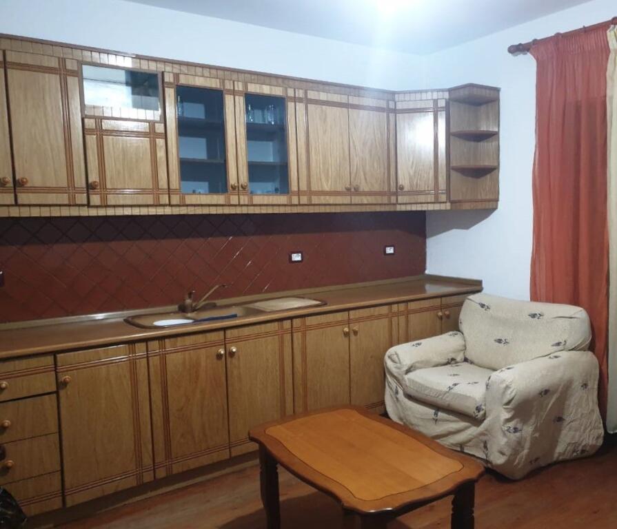 2+1 for rent in Allias     House for rent,    in Villa 2+1    Villa: 3 Floors  area: Spitali / Allias / Tufine      Net Area: 90  m2  Gross Area: 90 m2    Floor 2  No Elevator  2 Bedrooms  1 Bathroom     Bathroom with Exhaust Fan    Furnished  No air conditioning  Property does not include parking    ID   13916       460Euro  (  First Month      + 1 Guarantee