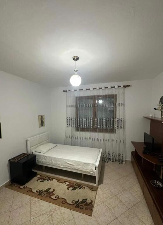 Apartament 2+1, Porcelan!