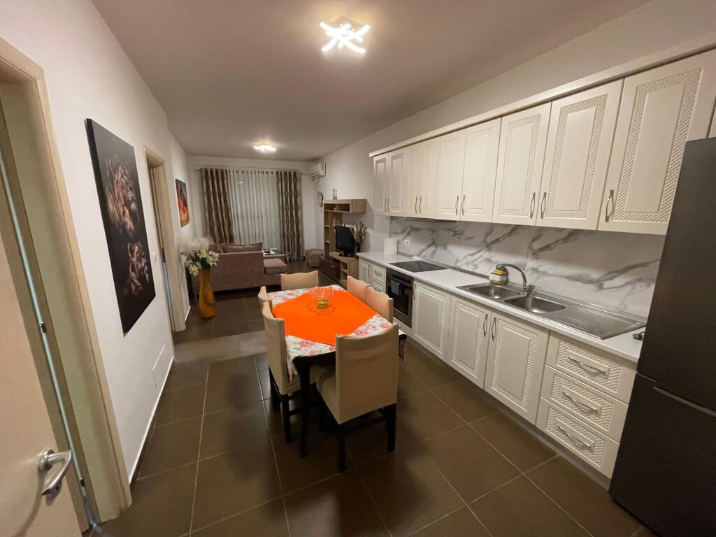 Apartment 2+1+ parking space for rent