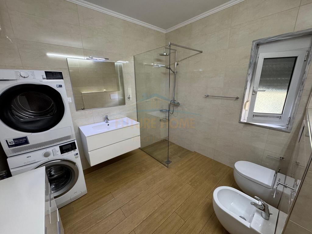 Rent, Apartment 2+1 Parking Space, Blloku