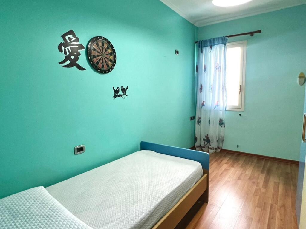 Penthouse 4+1+2wc &amp; 2 Balconies for Rent - Orthodox Church, Vlore