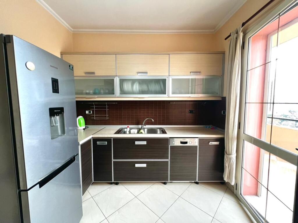 Penthouse 4+1+2wc &amp; 2 Balconies for Rent - Orthodox Church, Vlore