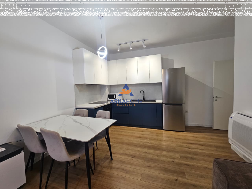 APPARTAMENTO IN AFFITTO 3+1+2 BALCONI "EX CAMPO DI AVIAZIONE" 80.000 LEKE