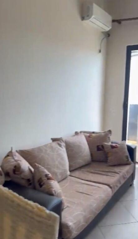 House for rent, in Pallat i Ri 2+1       ID   13914   