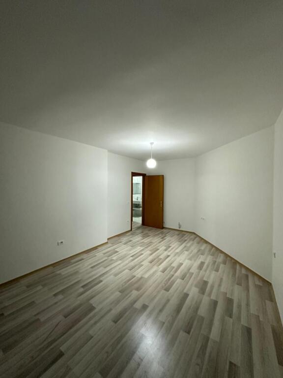 🏡 Appartamento 2+1 in vendita a Yzberisht 132.000 EURO