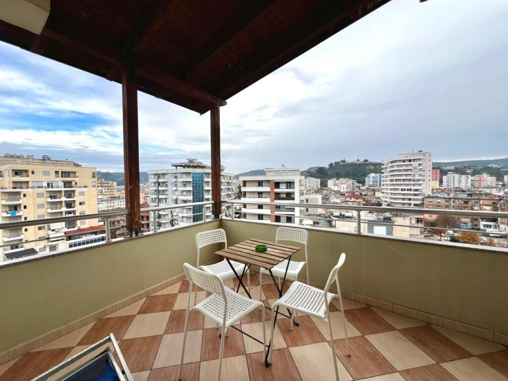 Penthouse 4+1+2wc &amp; 2 Balconies for Rent - Orthodox Church, Vlore