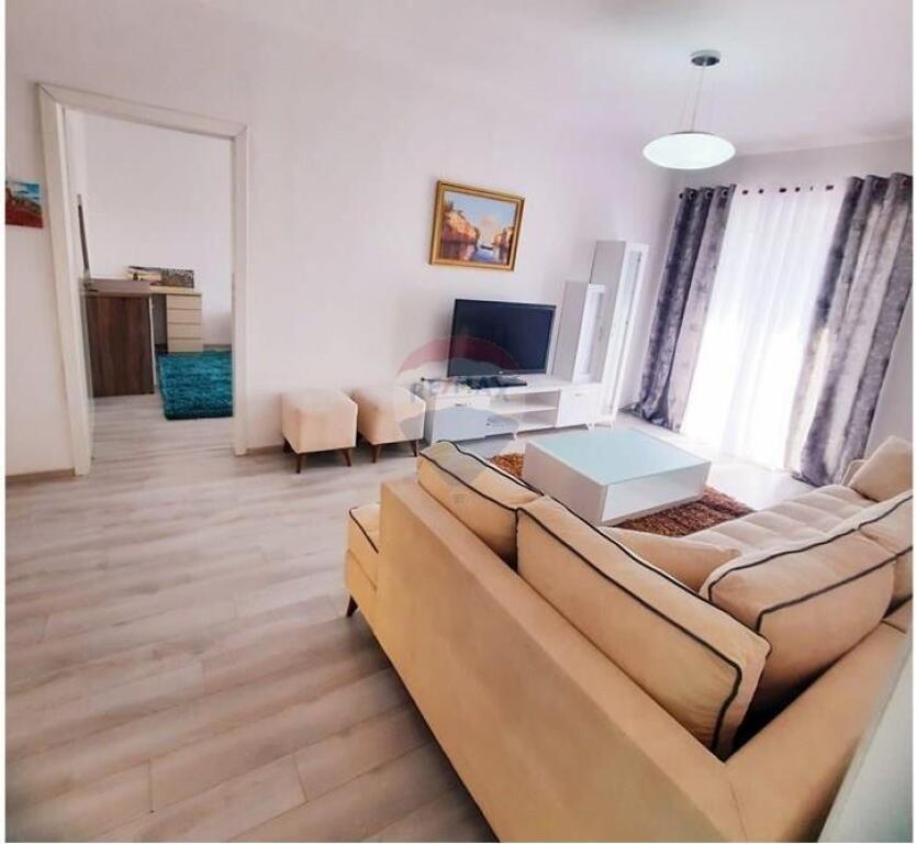 Apartment 2+1+2 for rent in Bllok