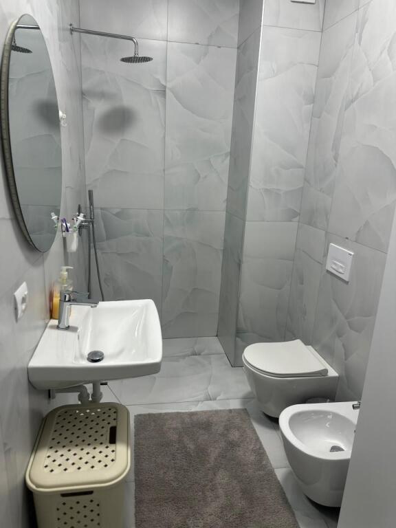 🏡 Apartament 1+1 me qira – Kaimi, Ali Demi