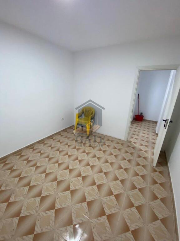 Apartment 2+1+2 for sale in Golem – Near Hotel Murrizi 2