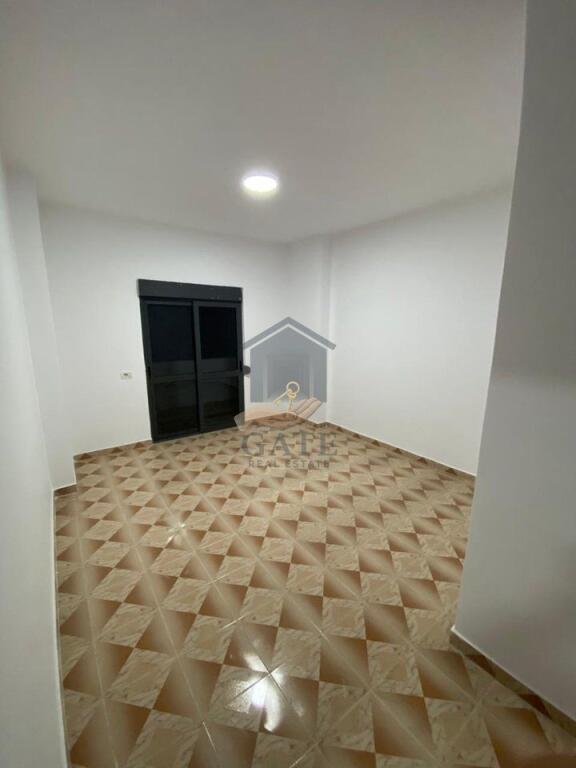 Apartment 2+1+2 for sale in Golem – Near Hotel Murrizi 2