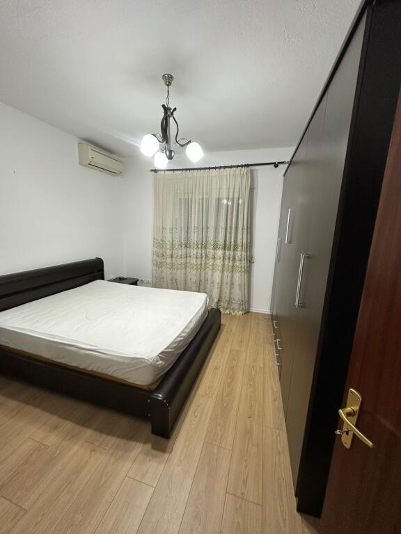 2+1,furnished near Dinamo stadium,price 850 euro