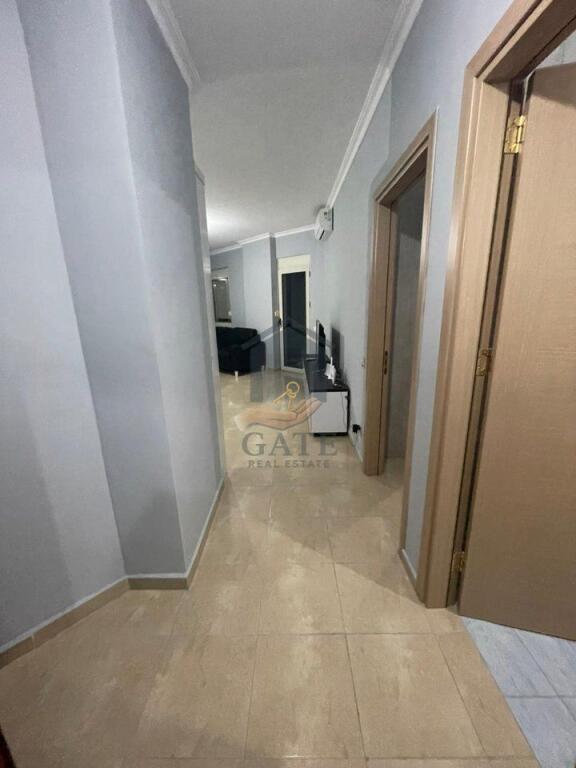 📍 Jepet me qira apartament 1+1 në Plazh, tek Stacioni i Policisë