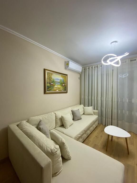 🏡 Appartamento 1+1 in Affitto – Yzberisht