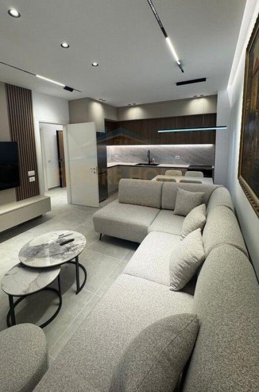 Qera Apartament 1+1 në Rezidenca Oasis, Unaza e Re (Astir)